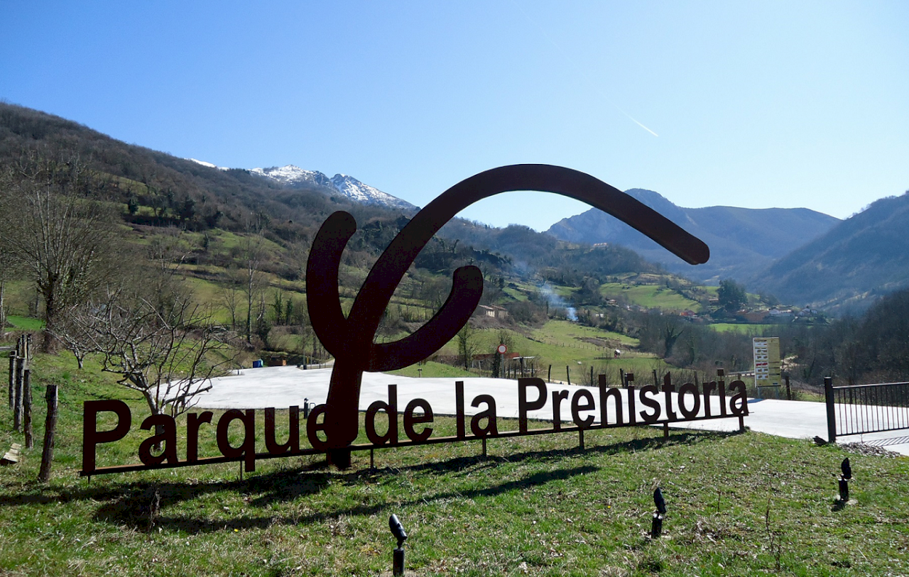 Parque de la Prehistoria de Teverga