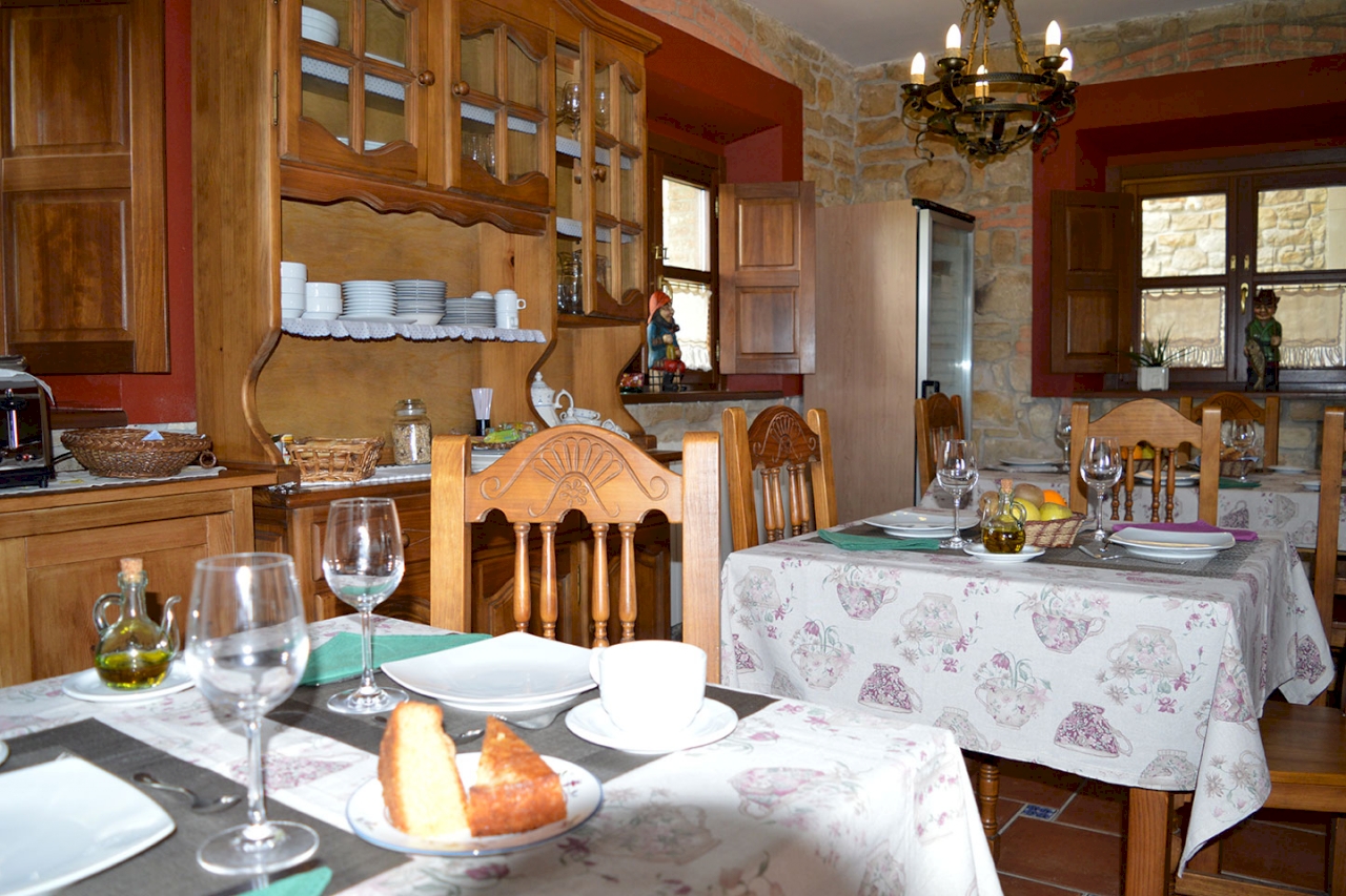 CA LA CASONA DE QUINTES